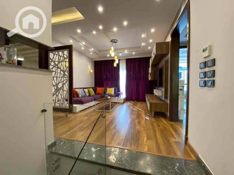 7 0a7be344-8973-460d-9360-bb2f0fddf0dd. jpg