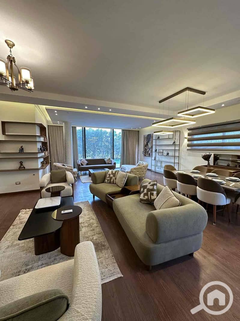 5 72f20ef2-d092-4075-a628-6922fc9c1662. jpg