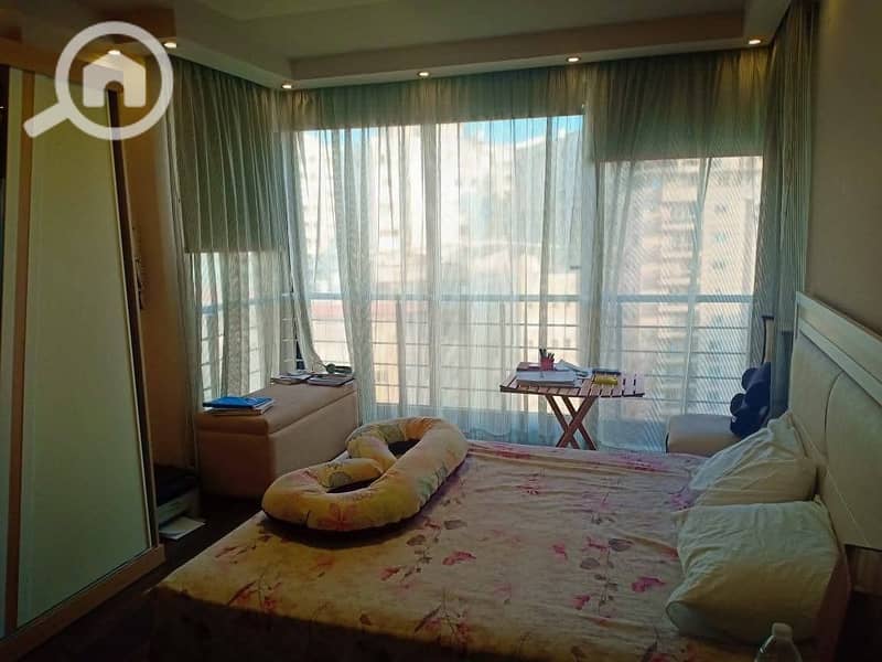 9 792fd289-757a-496c-ab3c-720ae0aaa159. jpg