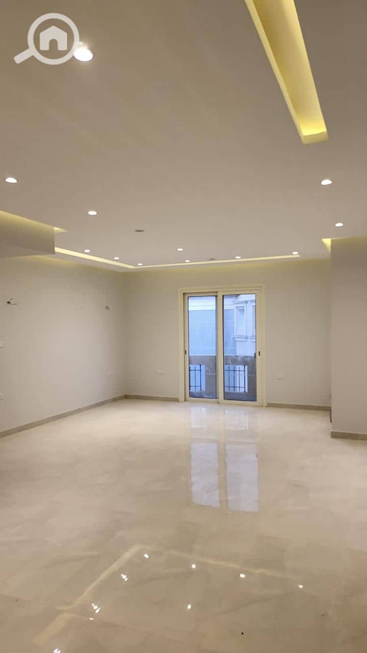 3 9abd91b0-29d3-4547-90fc-1b2496ba7624. jpeg