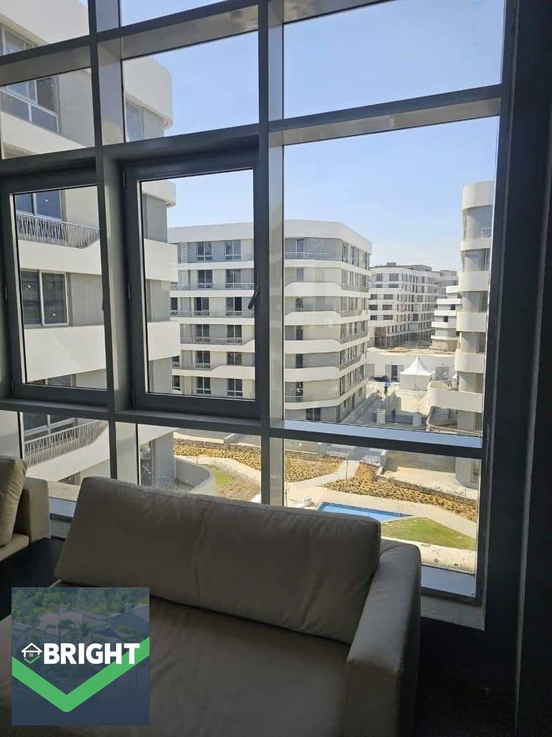 c5b7e723-49c1-4a78-a42a-575a34ae2926. jpeg