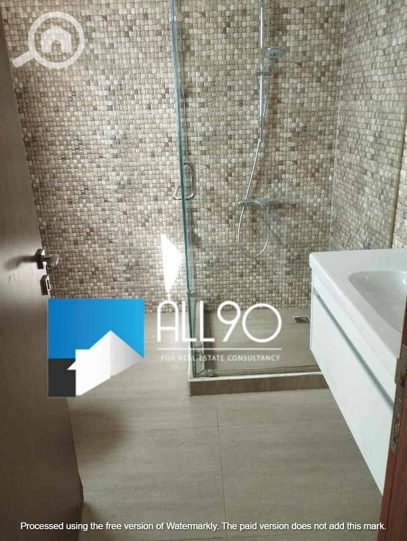 5 4e22422a-2dd4-4420-b4b5-af9ab8c151a6. jpg