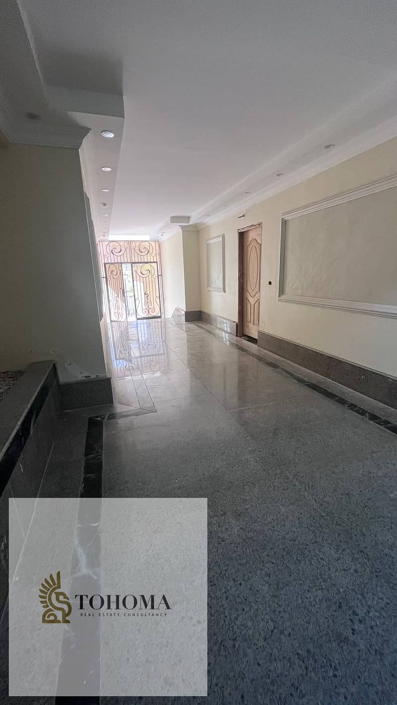 2 06c511db-5fcb-4522-91ad-e2105eec1d50. jpg