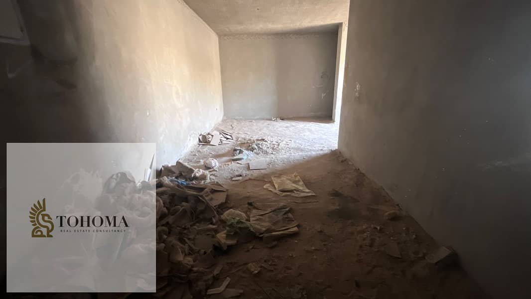 3 e71136f6-a5cb-4bfc-8d6e-8df18a3ee566. jpg