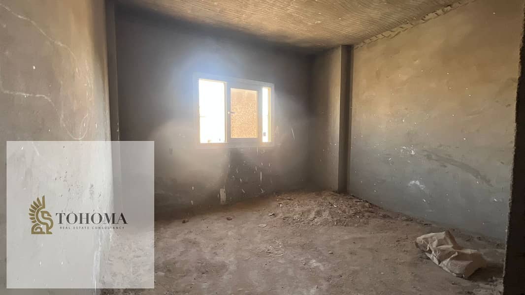 8 a0c31904-f01b-4fc3-bd9b-2f4cfa835b27. jpg