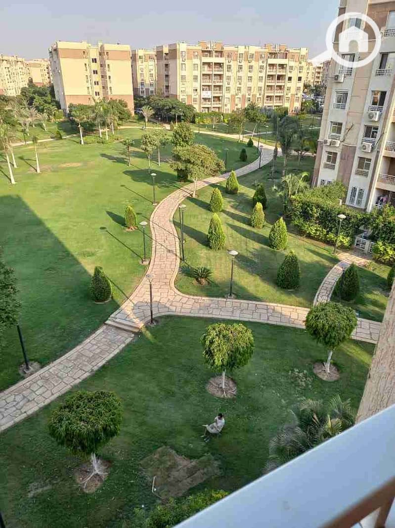 1000820327. jpg 1000820327. jpg