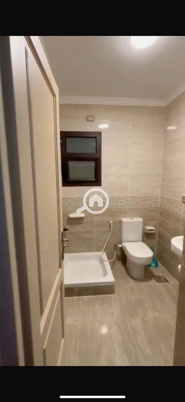 10 cc3d8549-5d59-4224-9377-98c107aa65f4. jpg