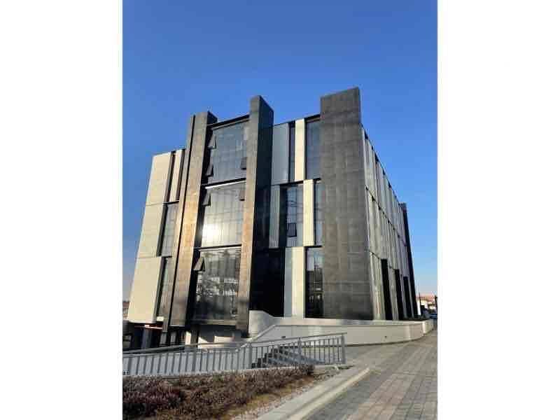 9 d80ef01d-5dd5-45cd-a227-45c7a6f077e1. jpg