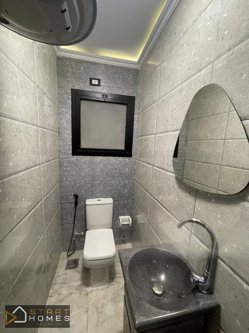 21 WhatsApp Image 2025-11-11 at 3.24. 35 PM (2). jpeg