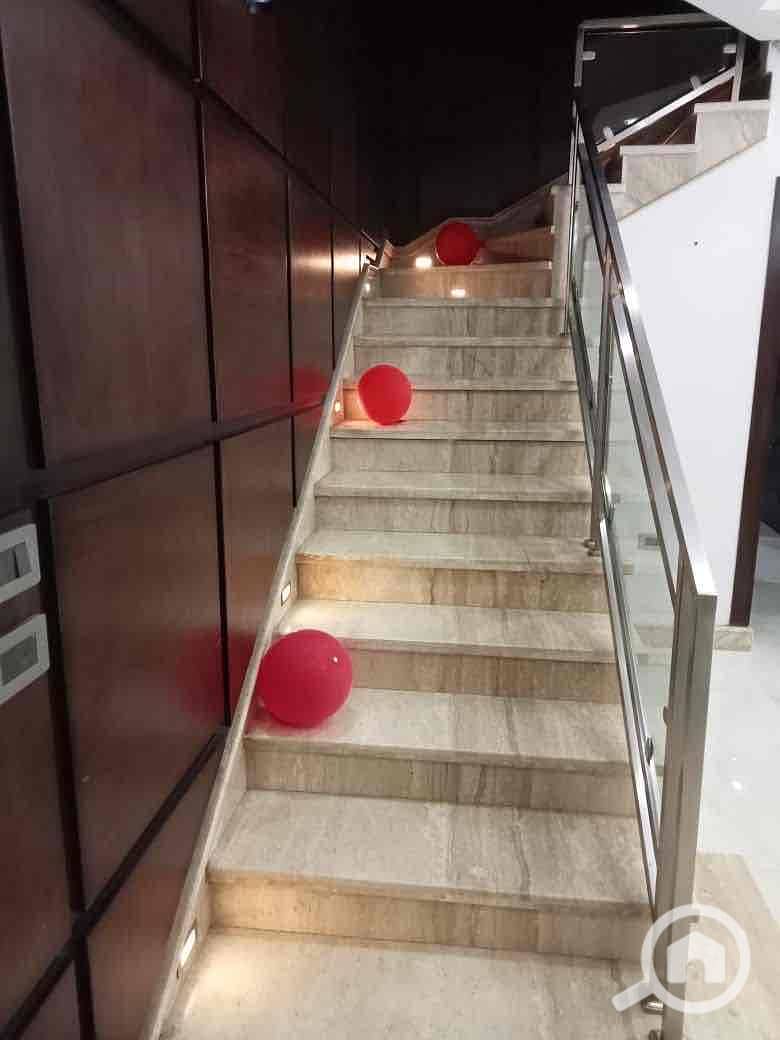 10 2dcaf43b-76ca-48cf-9463-4f4c25595a6b. jpg