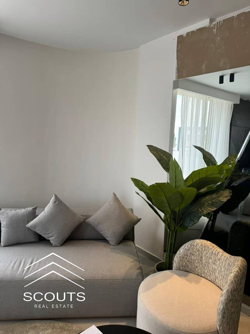 10 WhatsApp Image 2024-09-18 at 15.44. 41_ef8aab07. jpg