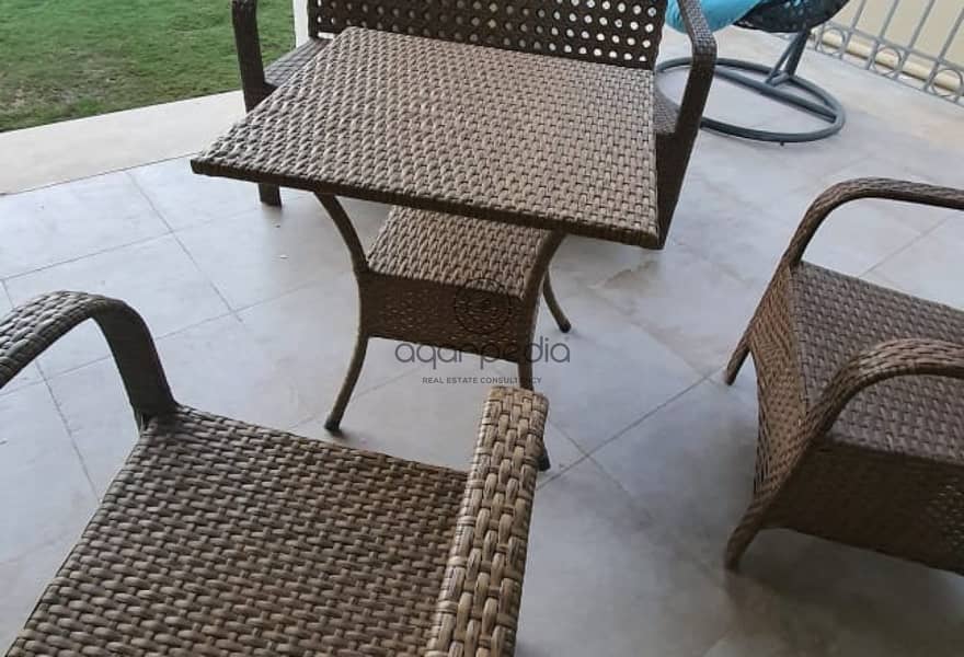 9 f6a4c7f8-b1b2-4c46-9350-cc495670fa8e. jpg