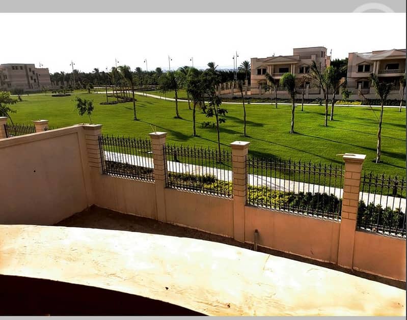 فيلا 1000 متر تطل على لاند سكيب بموقع مميزكمبوند رويال سيتى الشيخ زايد فيلا 1000 متر تطل على لاند سكيب بموقع مميزكمبوند رويال سيتى الشيخ زايد