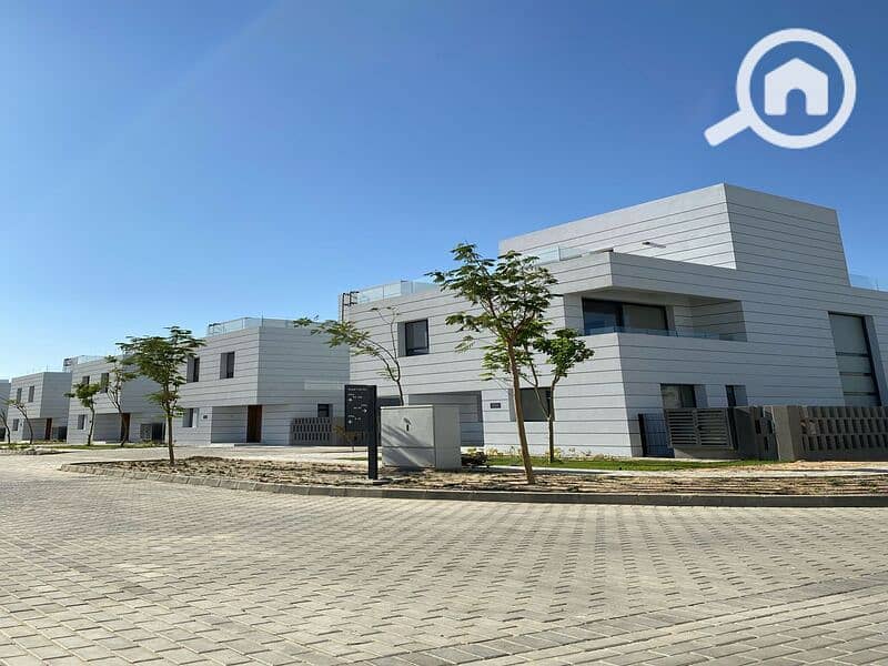 2 212c9230-d5f0-41f5-a082-9fdf4799192c. jpg