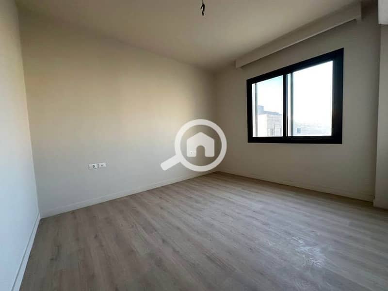 3 jkkkkkkkkkkkk. jpg