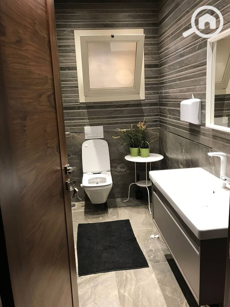 4 WhatsApp Image 2025-11-11 at 1.43. 28 PM (1). jpeg