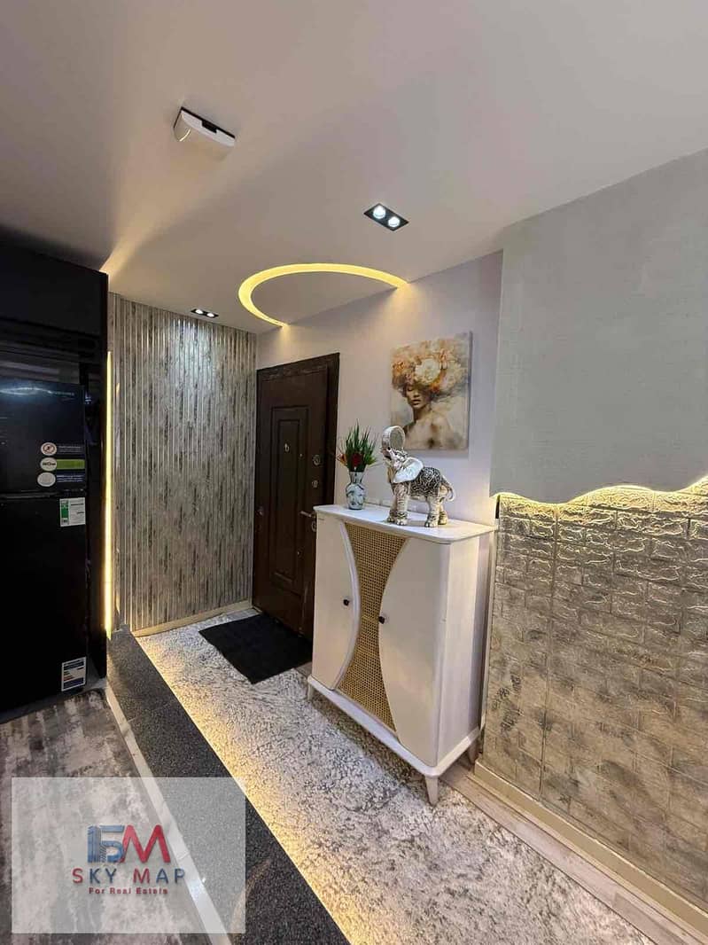 708a781e-ec31-4cc9-bcc6-b6fe45d70bc9. jpg