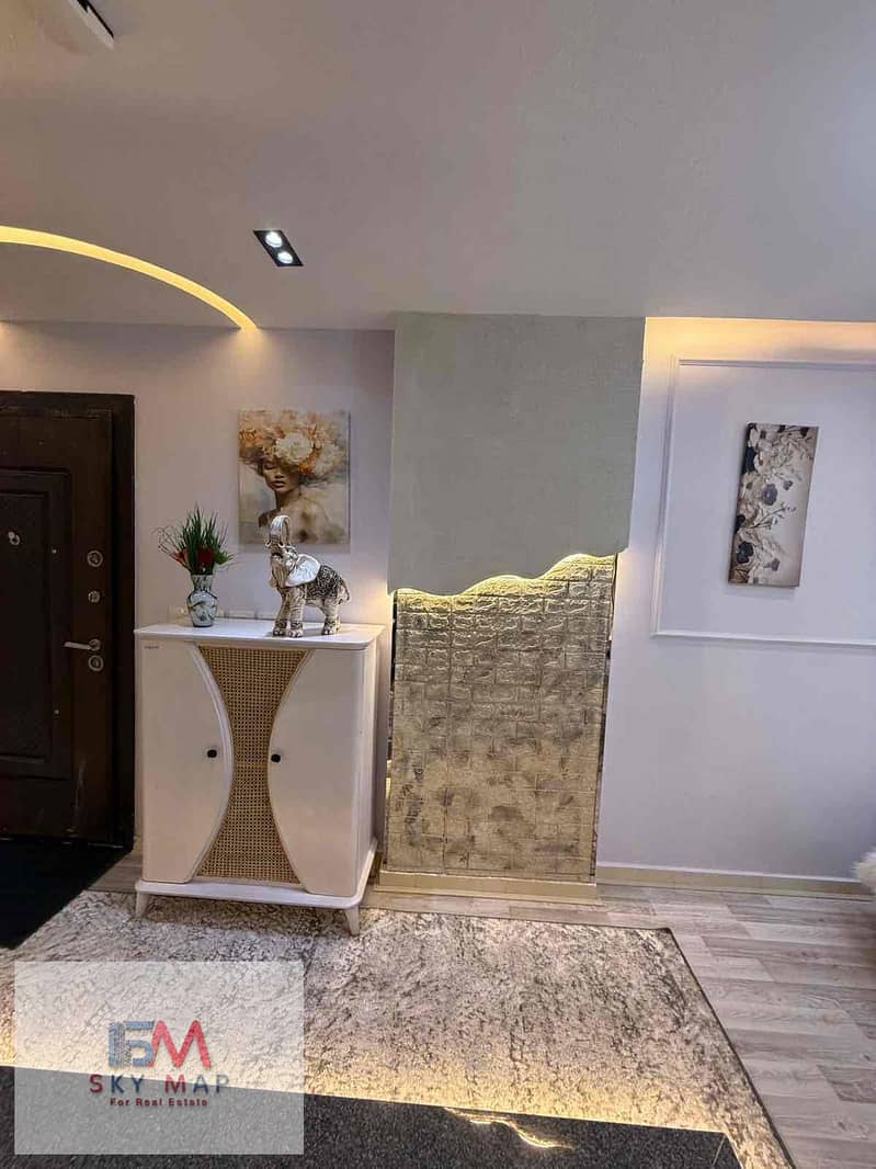 17 90b23898-8d06-43b4-bbbd-c9900c7d46a4. jpg