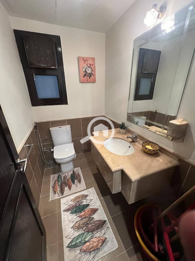 4 71c3d9ae-2268-4ffb-859b-114b257c7e23. jpeg