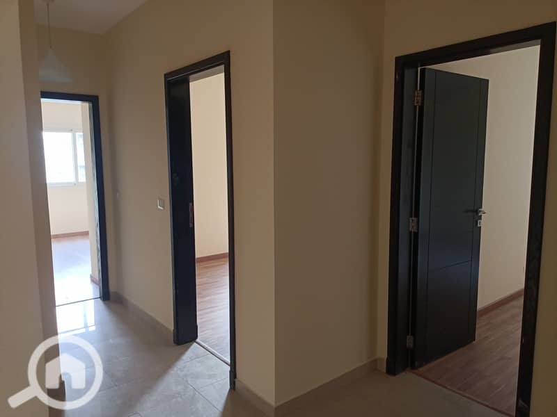 8 IMG20250516190027. jpg