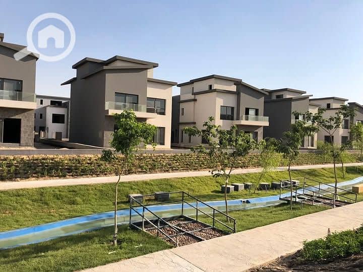 6 558709106_1849626352592354_1283073307823098934_n. jpg