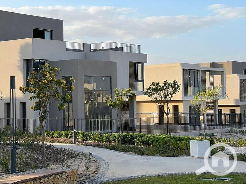 10 WhatsApp Image 2024-12-08 at 12.41. 52 AM. jpeg