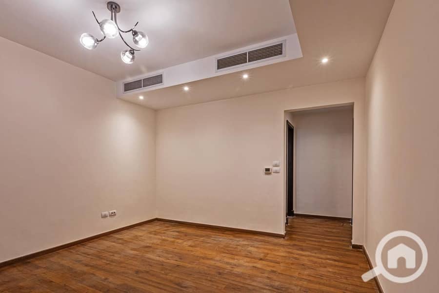 8 WhatsApp Image 2025-11-11 at 12.30. 46 PM (3). jpeg