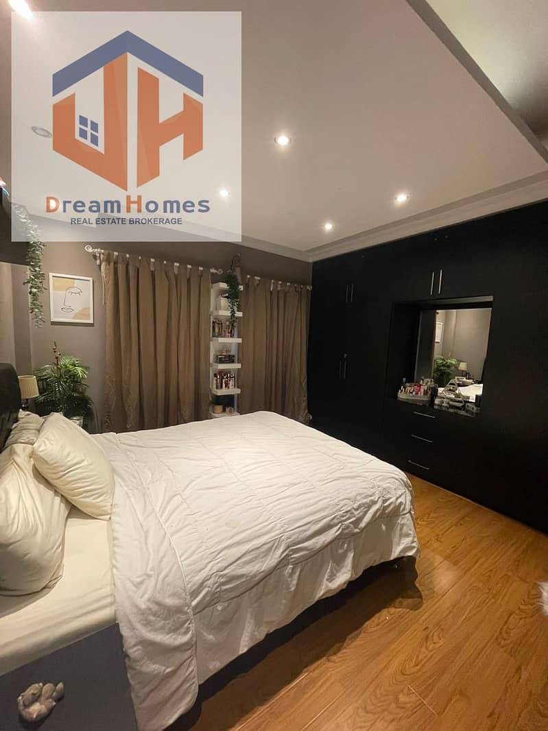 14 94467383-3a52-4f72-946d-2ad0d9897564. jpg