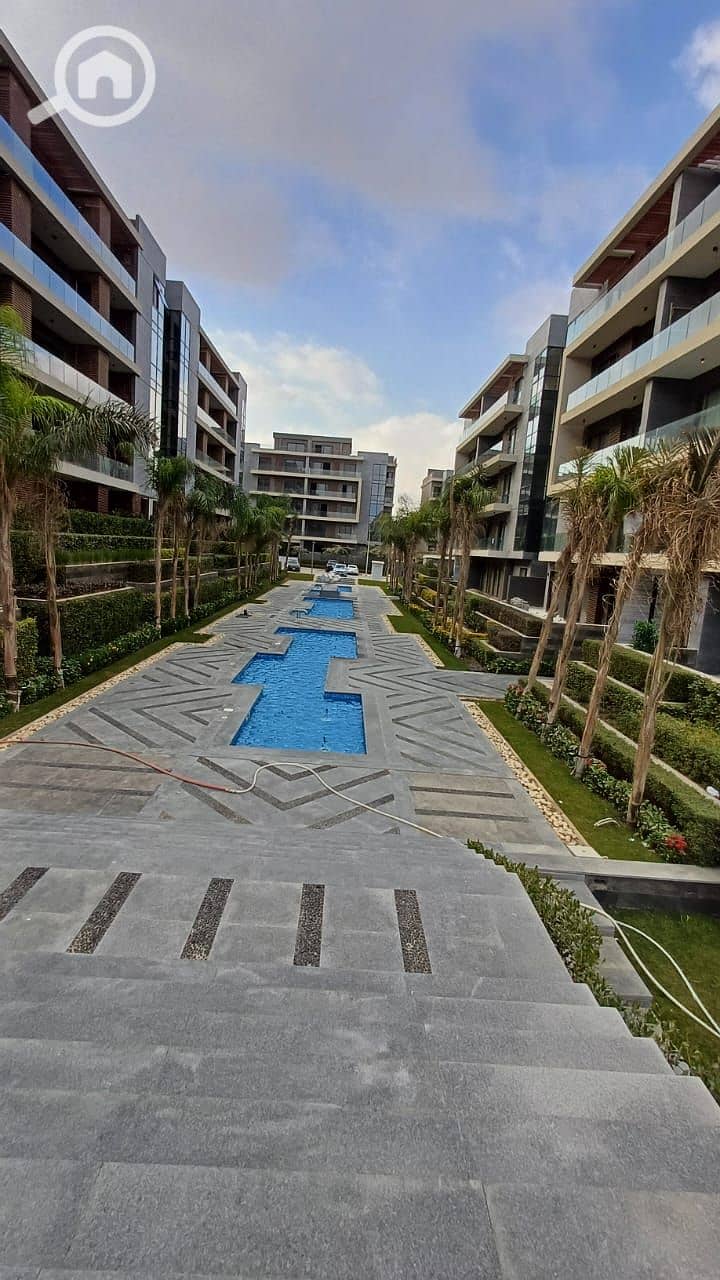 3 185377b0-043c-4781-a32e-1d2492c397f8. jpg