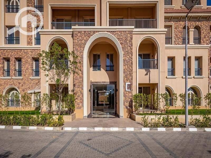 10 38683fbb-e79b-4236-a45a-4a4aaa659232. jpg