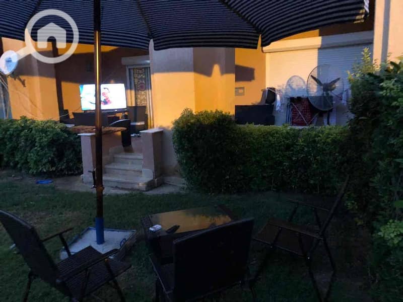 12 cfae457b-0876-4156-8da7-a9a1643f7ee8. jpg