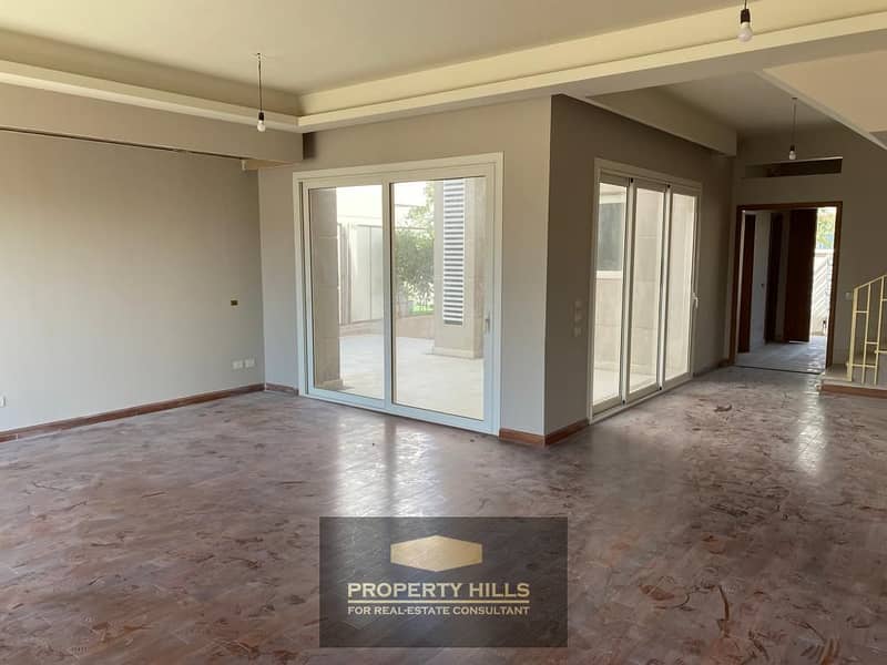 6 83852938-81d2-479f-8933-e4252871a81f. jpg