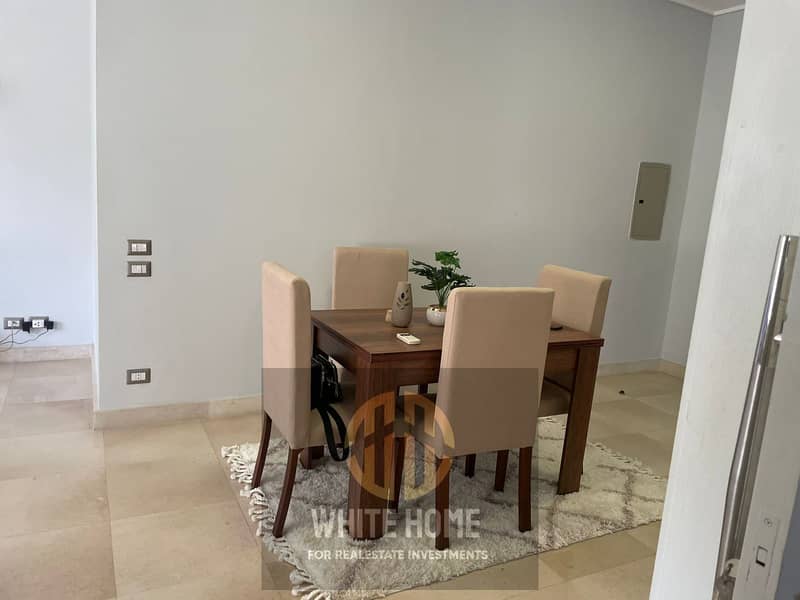 7 ec4f71c9-885c-478c-be50-ffb034b6eea0. jpeg