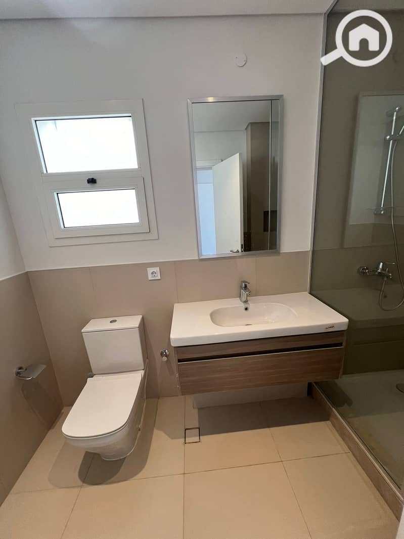 2 WhatsApp Image 2025-11-09 at 3.36. 29 AM (1). jpeg