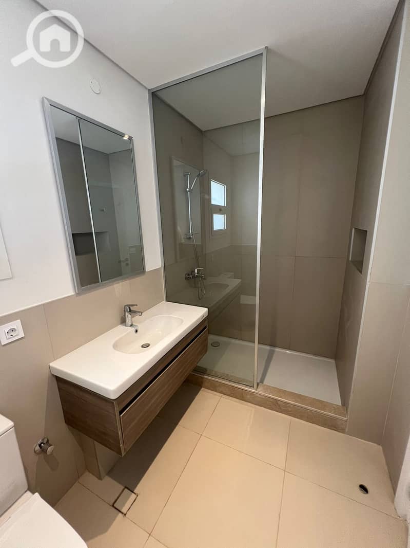 8 WhatsApp Image 2025-11-09 at 3.36. 27 AM. jpeg