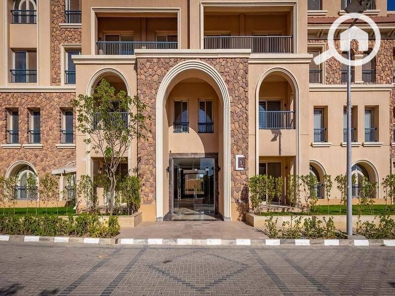 10 38683fbb-e79b-4236-a45a-4a4aaa659232. jpg