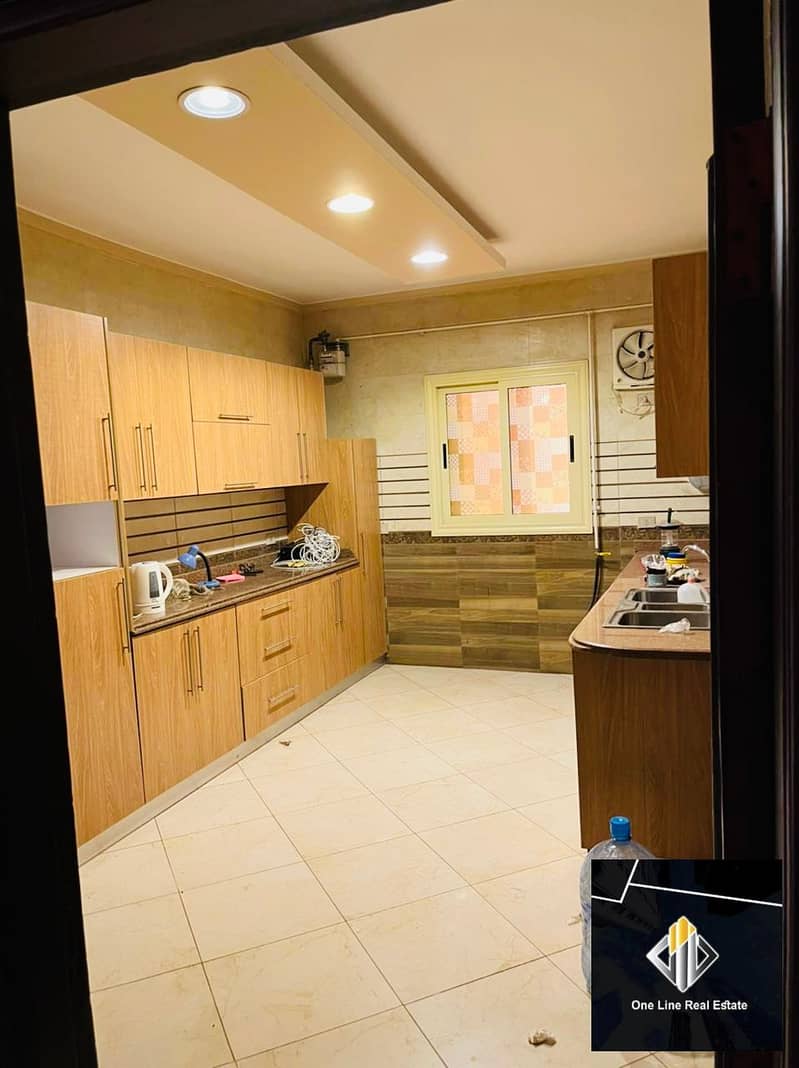 4 db536919-2ce3-4b53-b550-6949faf237ef. jpeg