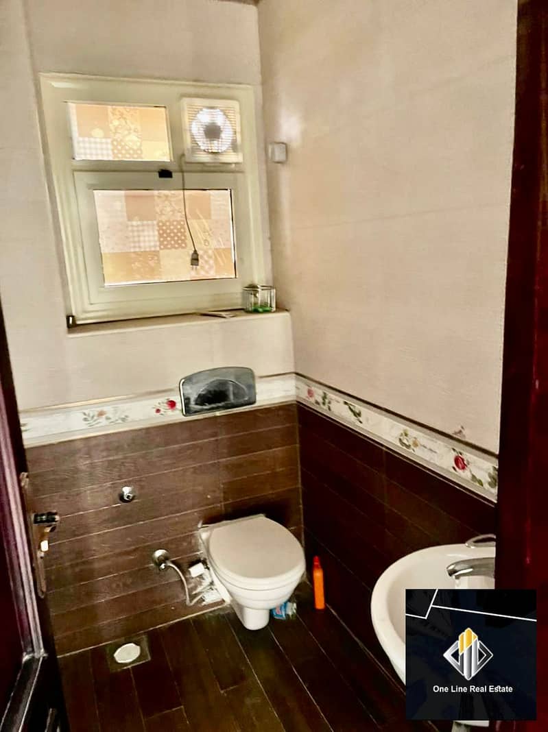 9 d05da455-3dfc-42a4-b1be-50337e525dca. jpeg