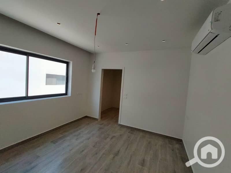 6 WhatsApp Image 2025-11-11 at 3.56. 45 PM (3). jpeg