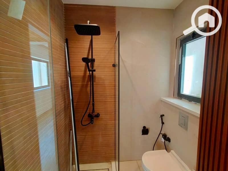 12 WhatsApp Image 2025-11-11 at 3.56. 46 PM. jpeg