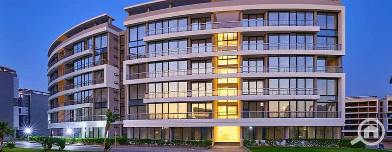 Retail for Sale in Hadayek October, Giza - lake front                  . jpg