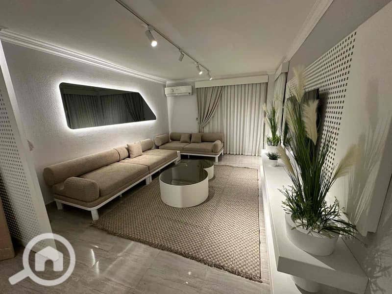 3 4618fecb-21fe-4aec-8dd7-50746bbaba11. jpg