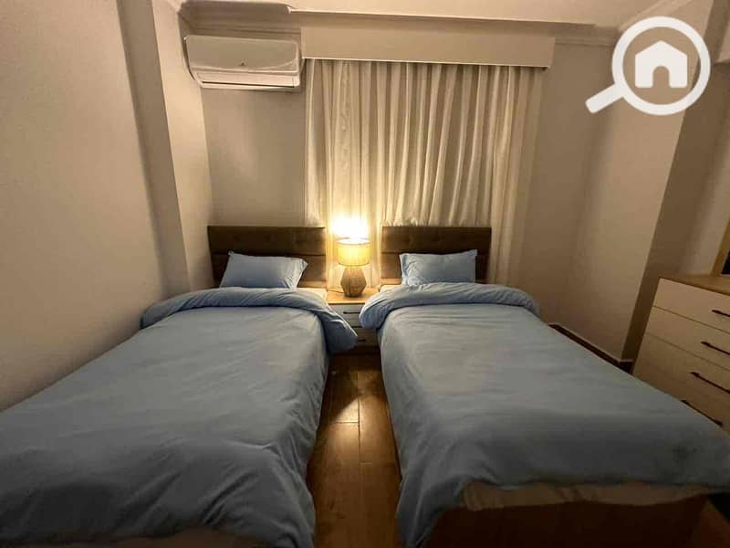 11 645b1c56-bd8e-4863-aaf2-b8f5dee57f3a. jpg