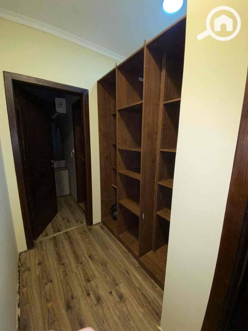 18 e1cce2ca-dd37-4526-b5b3-0ad6f02581d5. jpg