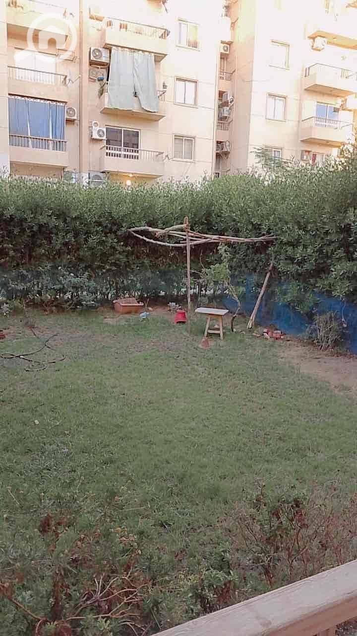 15 e743c094-9769-4a54-aee9-4ab06b45c781. jpg