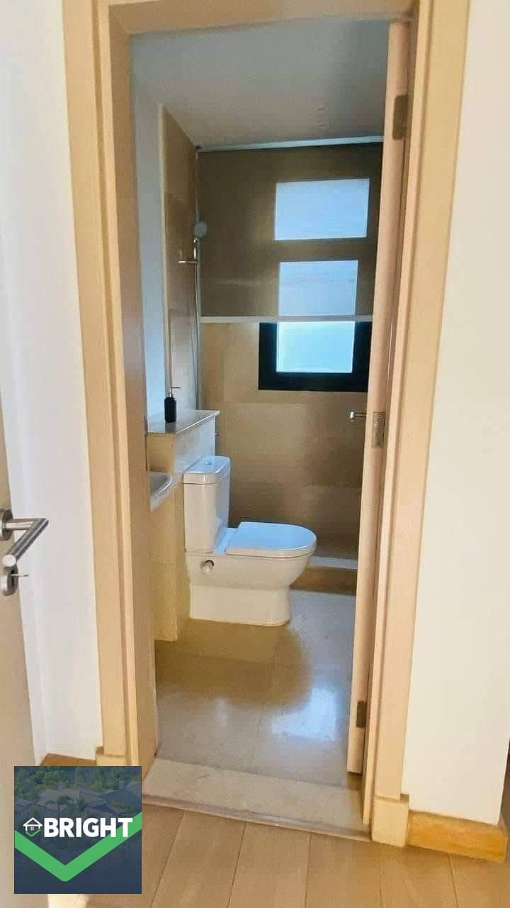 6 c00af8b8-9119-4c71-a75e-16f6ba1aeda0. jpeg