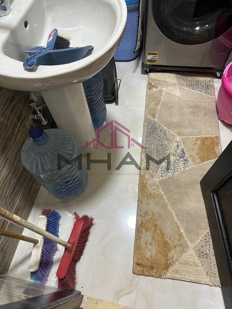 13 photo_5807698951849839656_y. jpg