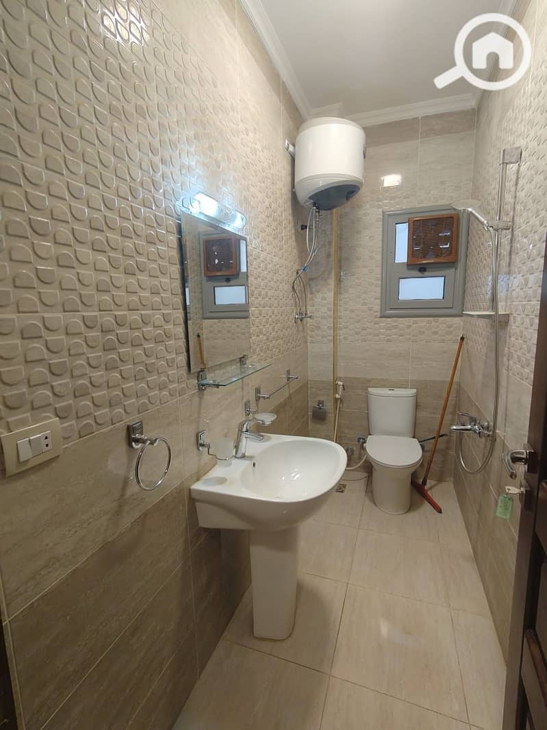 7 WhatsApp Image 2025-11-10 at 5.17. 15 PM. jpeg