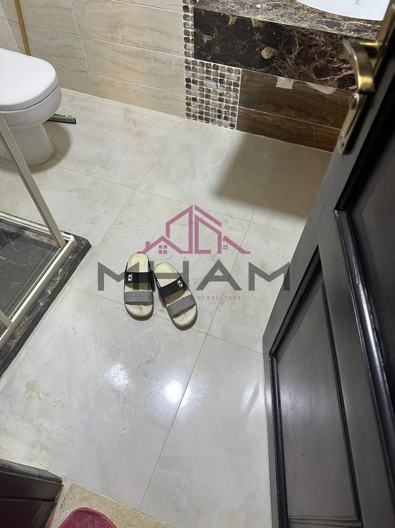 17 photo_5807698951849839668_y. jpg