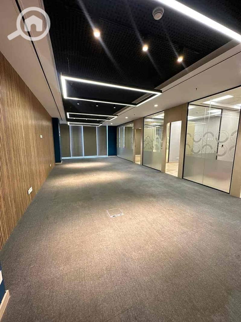 5 79f04c10-7b40-4315-8aa9-3617842d67a2. jpg